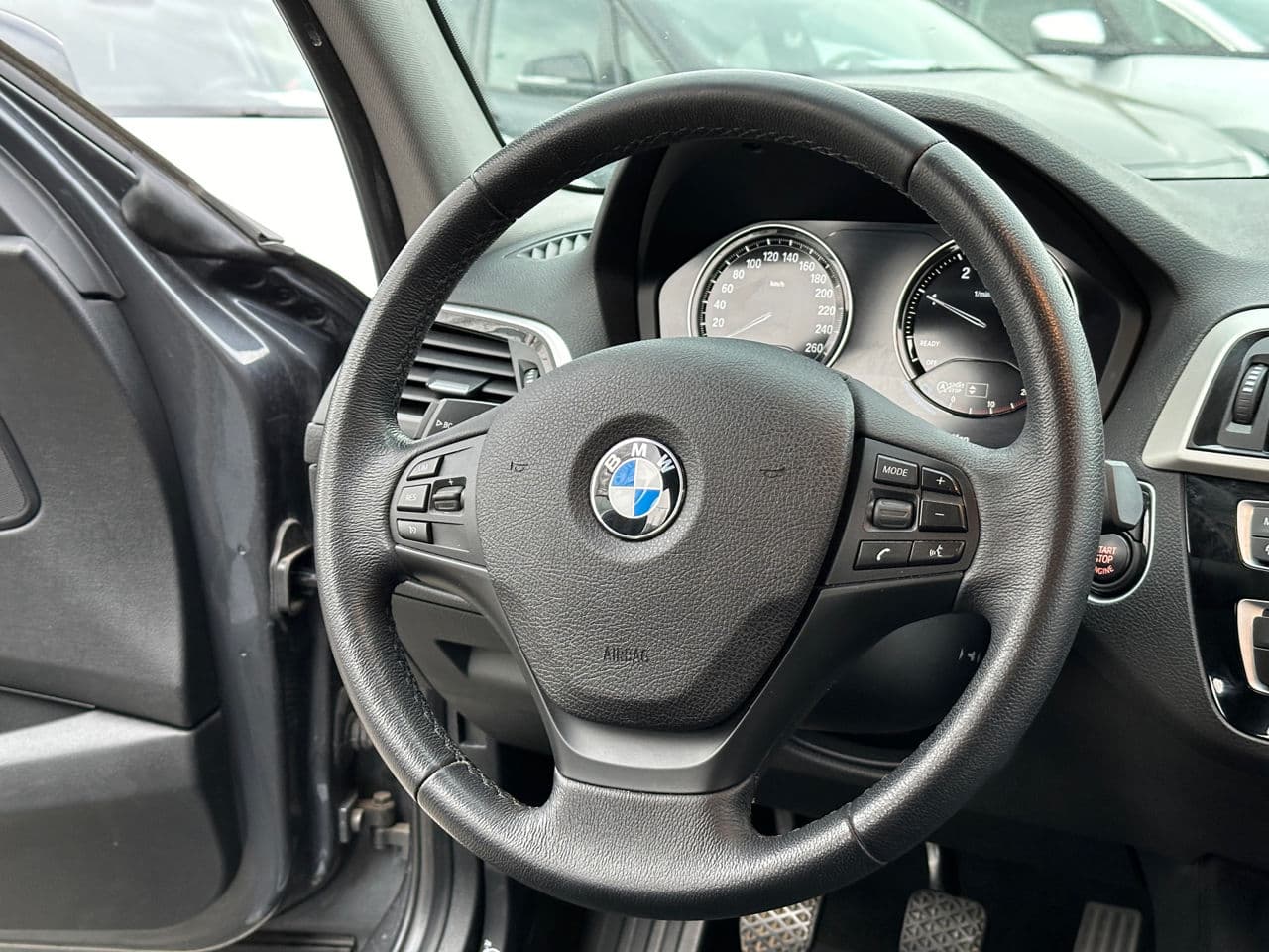 BMW 116 2019 — Миниатюра 7