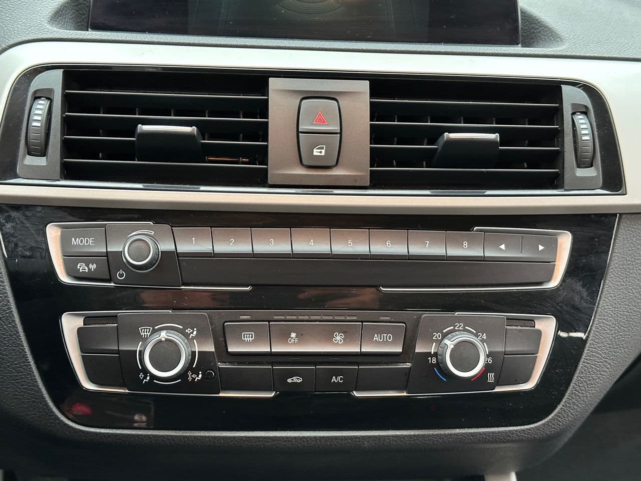 BMW 116 2019 — Миниатюра 10
