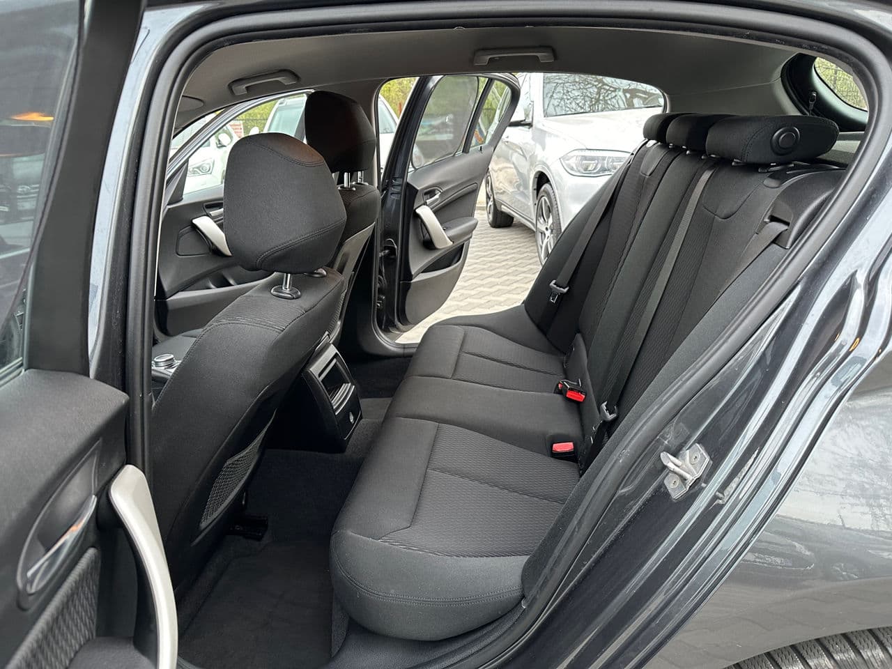 BMW 116 2019 — Миниатюра 13