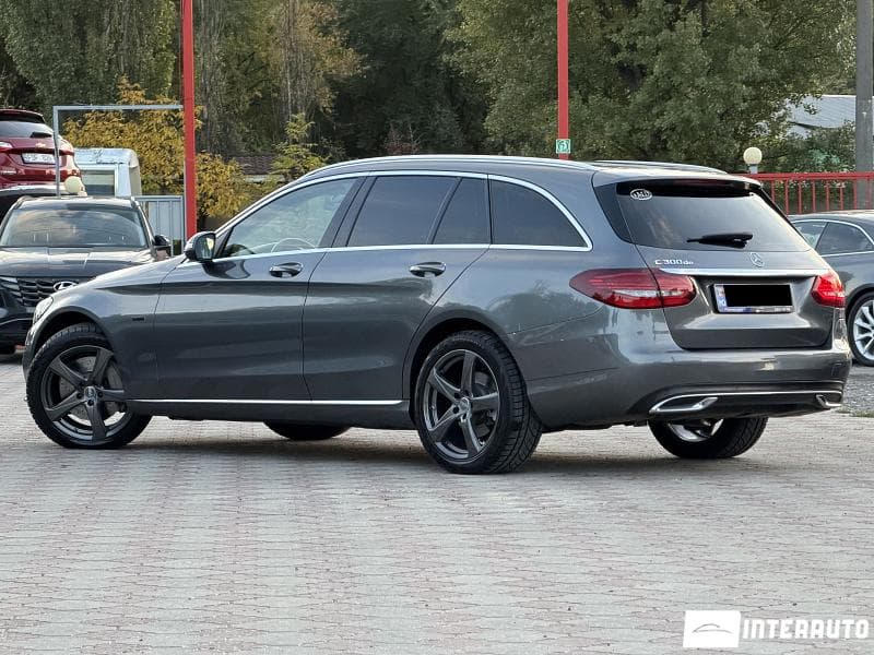 Mercedes C 300de 2019 — Миниатюра 2