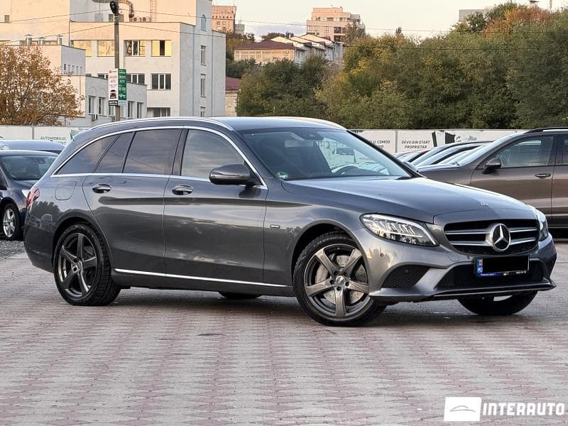 Mercedes C 300de 2019 — Миниатюра 4