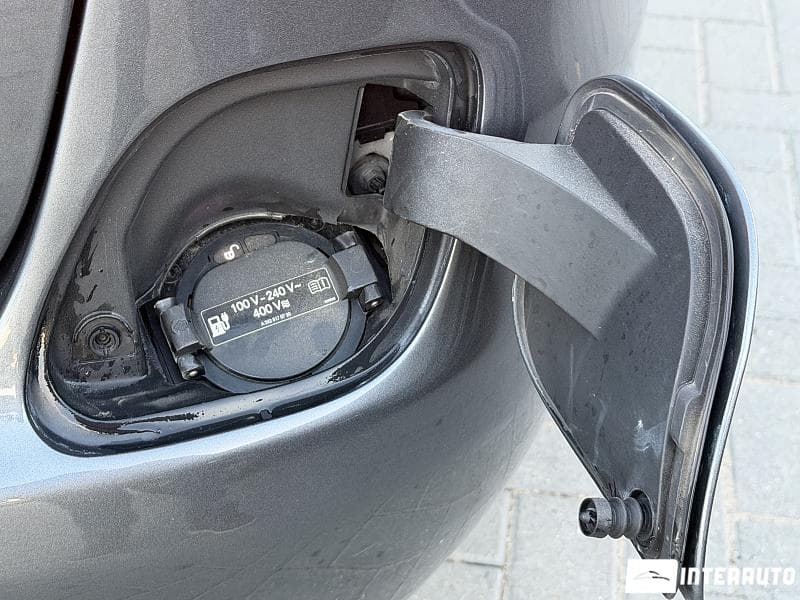 Mercedes C 300de 2019 — Миниатюра 20