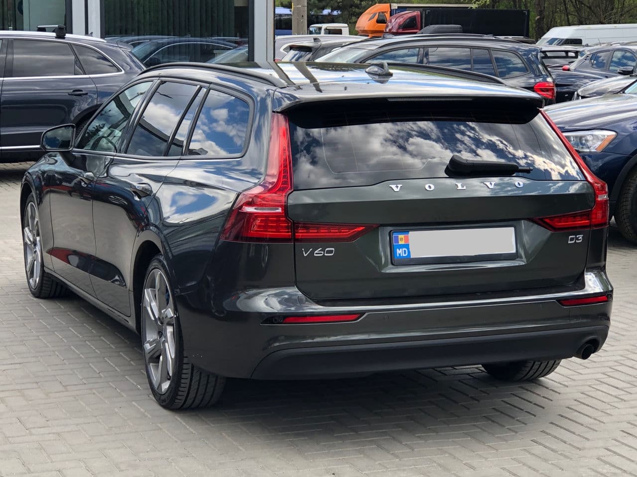Volvo V 60 2019 — Миниатюра 4