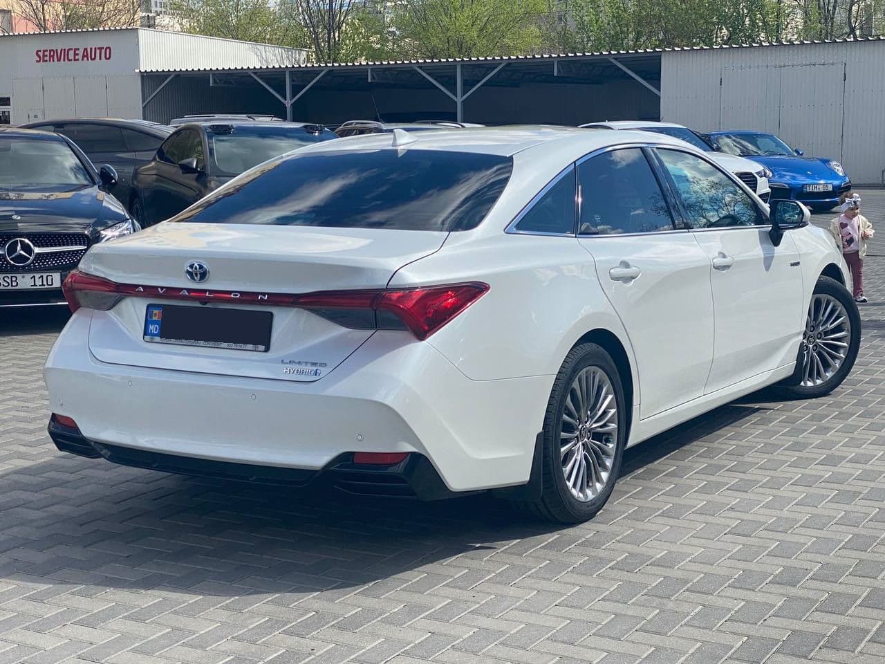 Toyota Avalon 2021 — Миниатюра 3