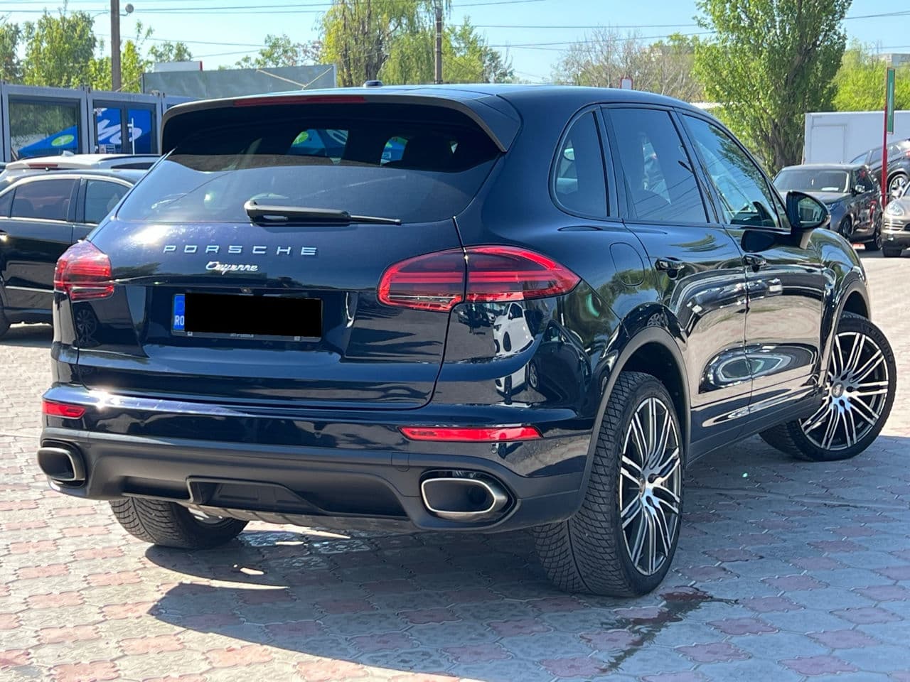 Porsche Cayenne 2017 — Миниатюра 3
