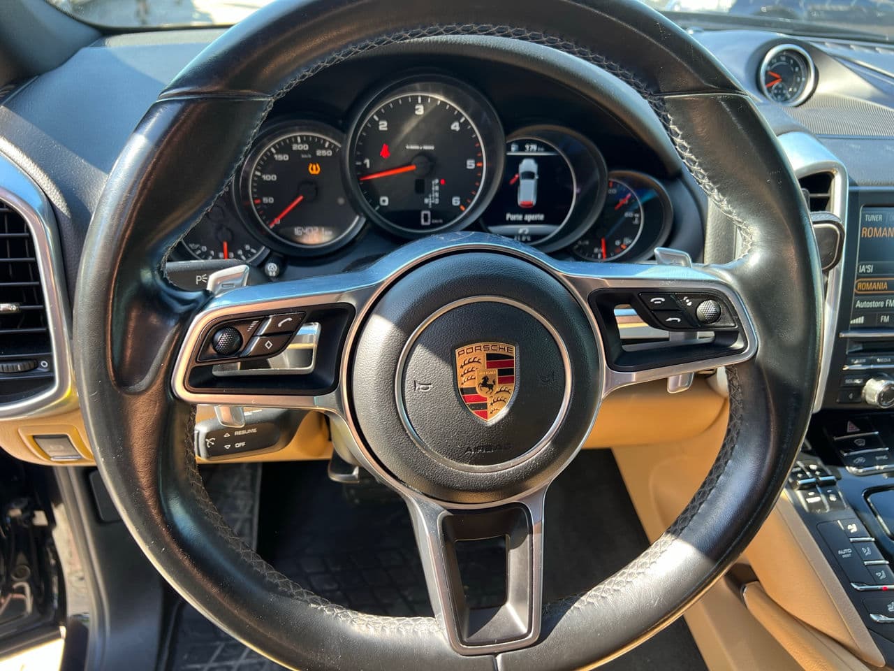 Porsche Cayenne 2017 — Миниатюра 7