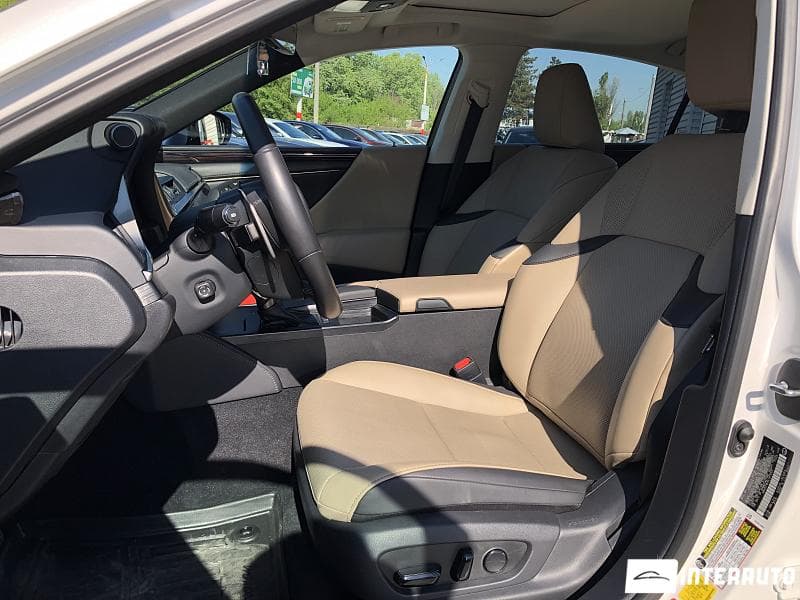 Lexus ES 300h 2020 — Миниатюра 6