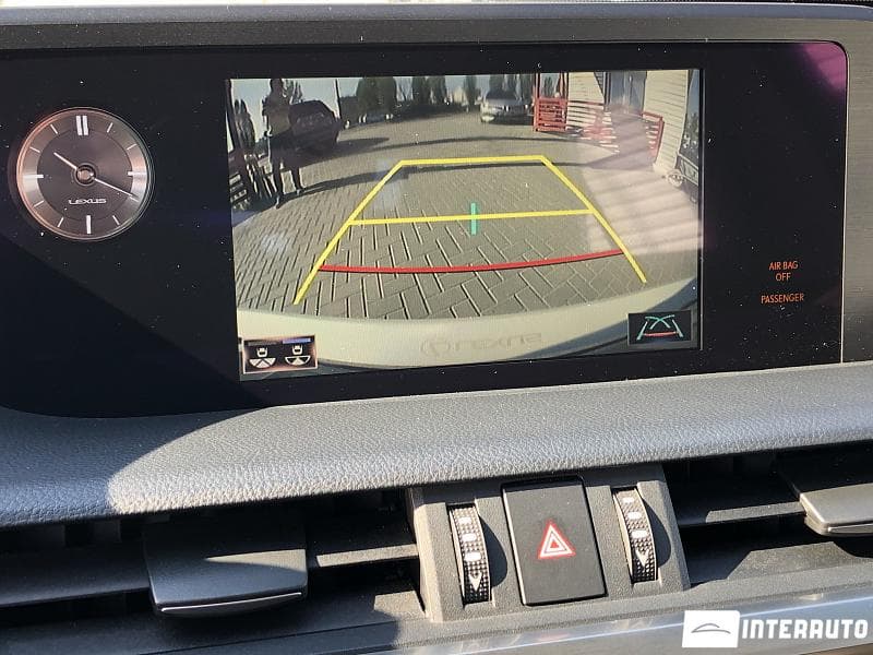 Lexus ES 300h 2020 — Миниатюра 13