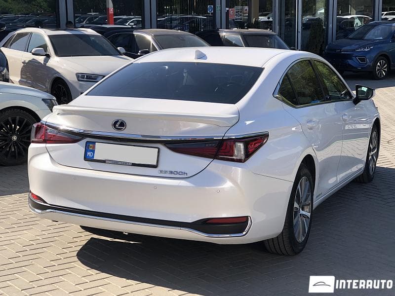 Lexus ES 300h 2020 — Миниатюра 2