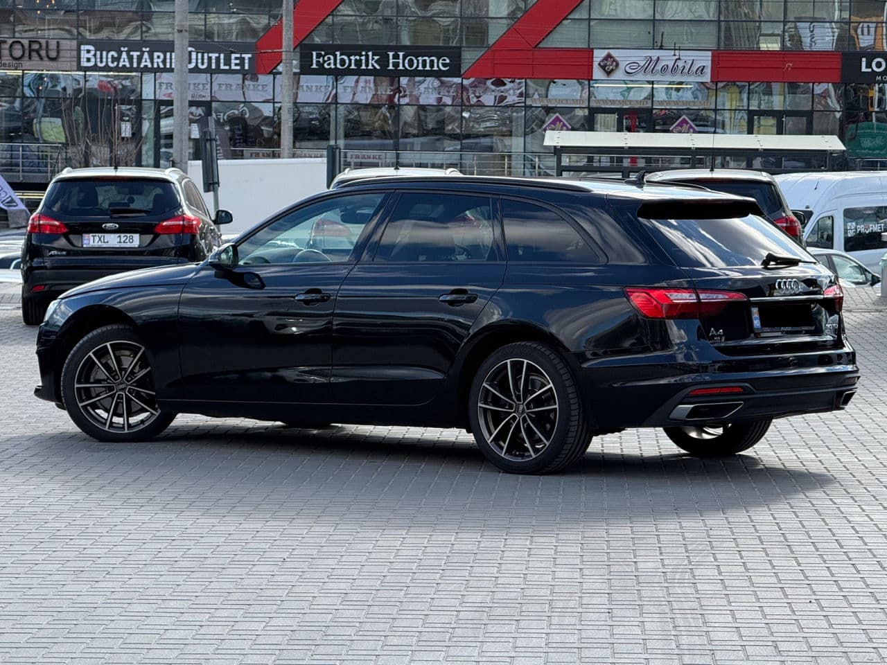 Audi A4 2020 — Миниатюра 4