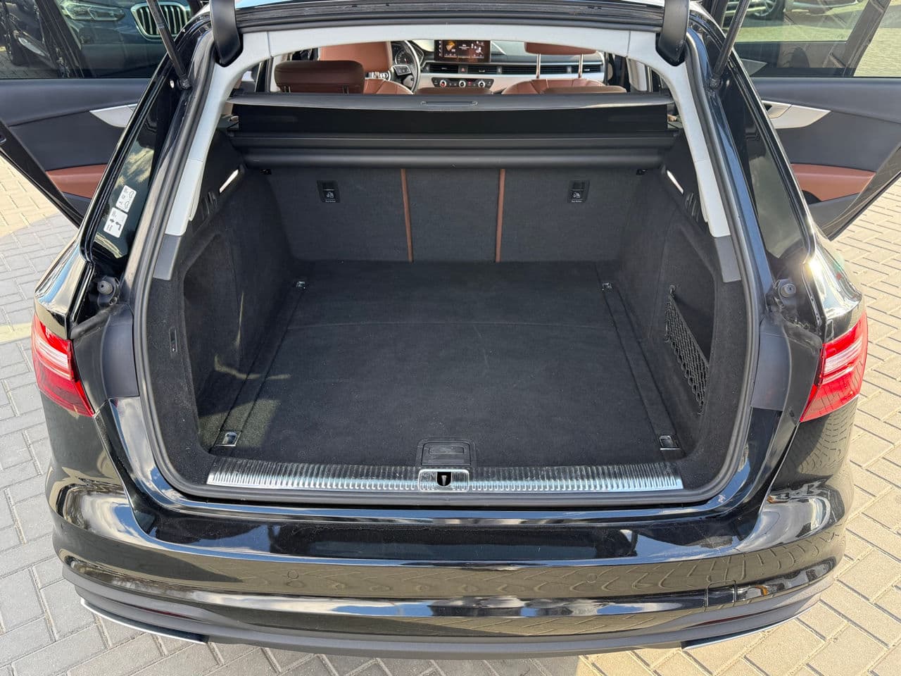 Audi A4 2020 — Миниатюра 19