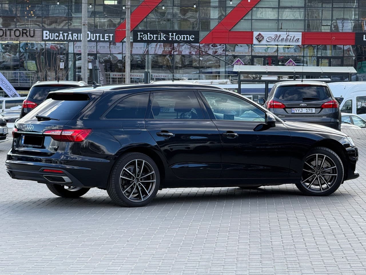 Audi A4 2020 — Миниатюра 3