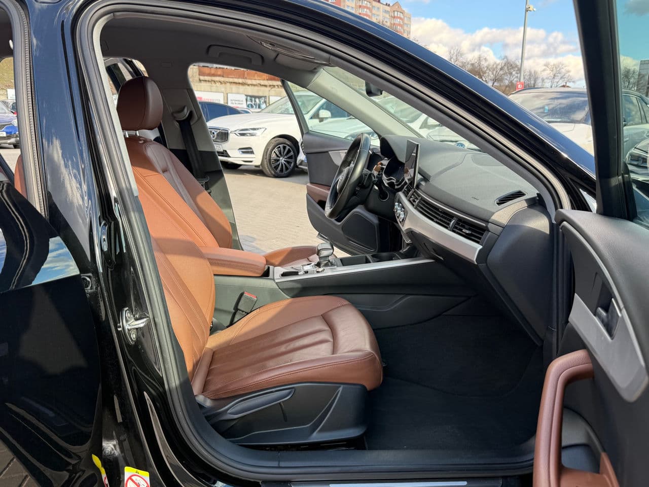 Audi A4 2020 — Миниатюра 12