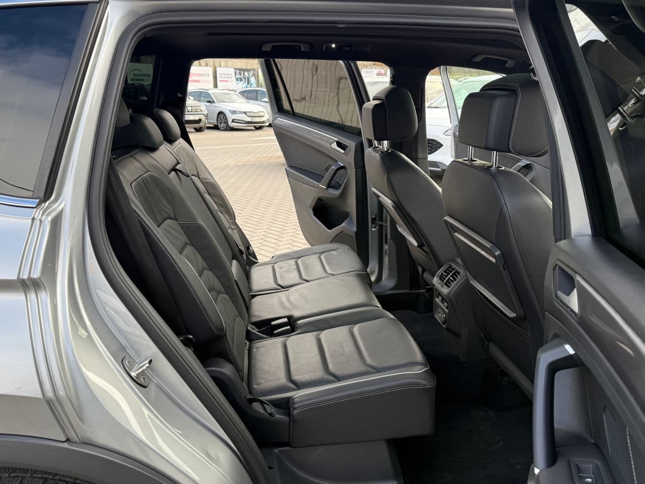 Volkswagen Tiguan 2020 — Миниатюра 17