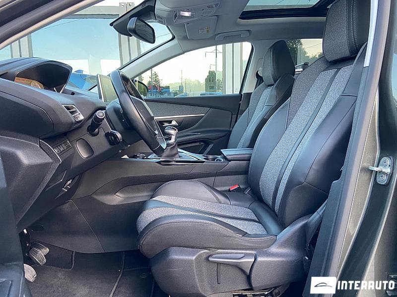 Peugeot 3008 2018 — Миниатюра 7