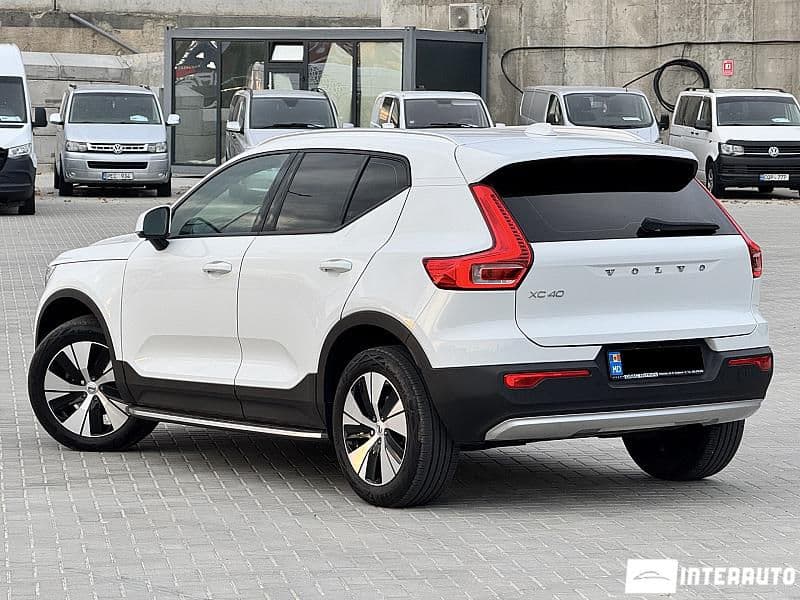 Volvo XC 40 2021 — Миниатюра 4