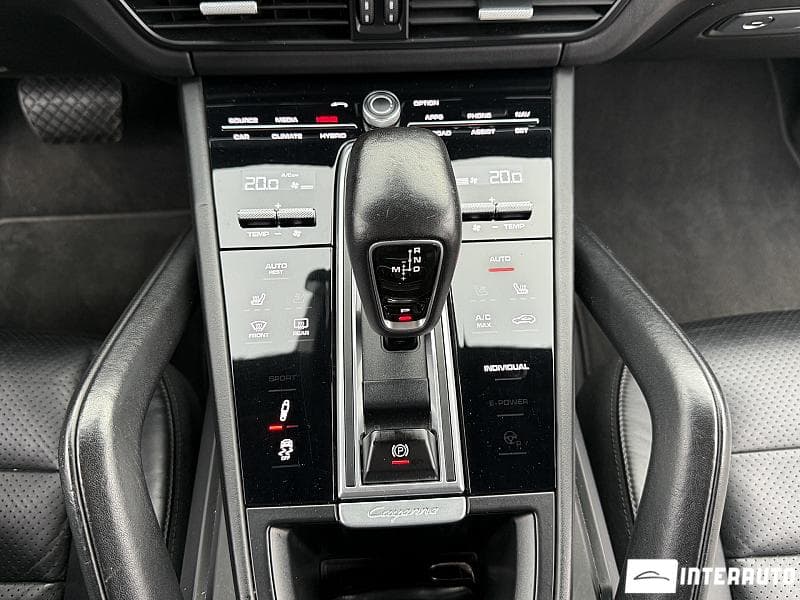 Porsche Cayenne E-Hybrid 2018 — Миниатюра 13