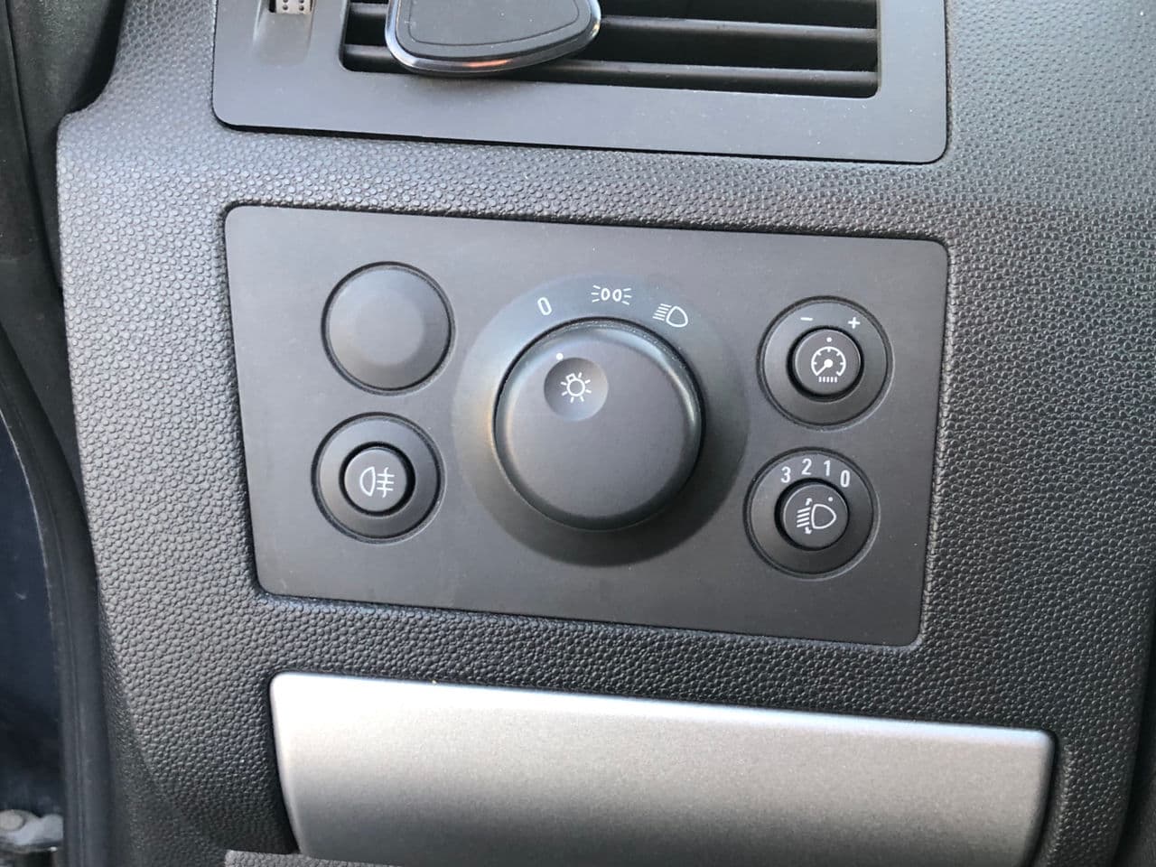 Opel Zafira 2009 — Миниатюра 6