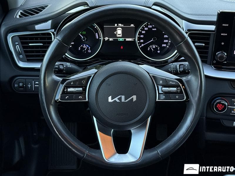 Kia XCeed 2022 — Миниатюра 8