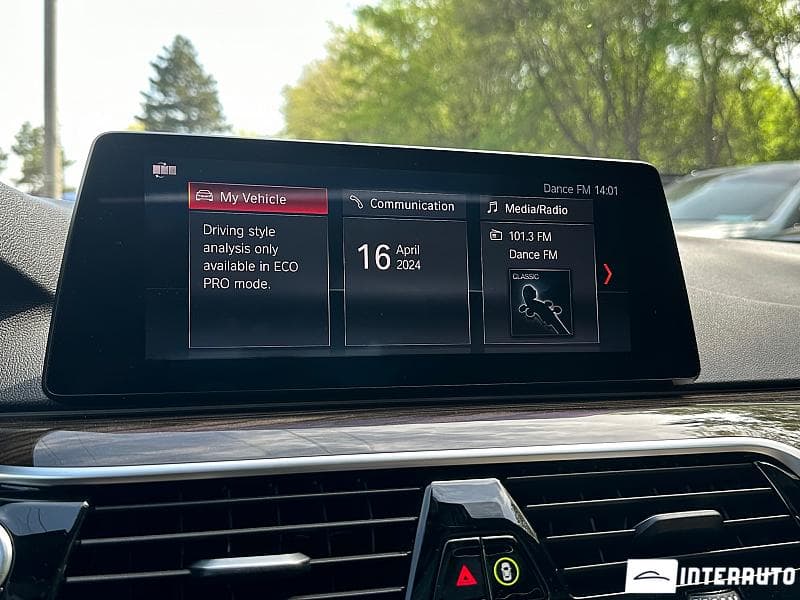 BMW 530e 2018 — Миниатюра 15