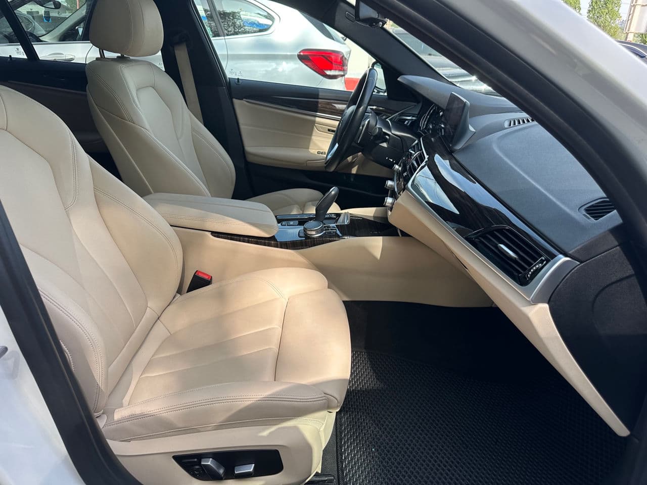BMW 530e 2018 — Миниатюра 19