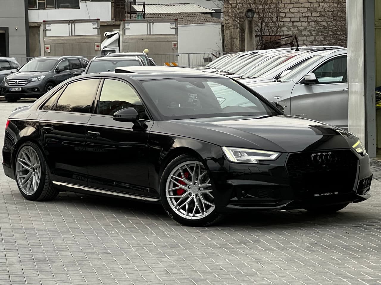 Audi A4 2018 — Миниатюра 4
