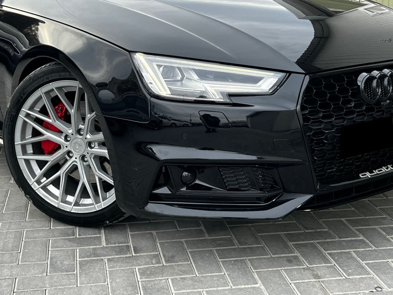 Audi A4 2018 — Миниатюра 5