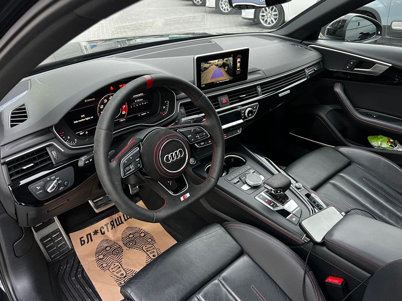 Audi A4 2018 — Миниатюра 9
