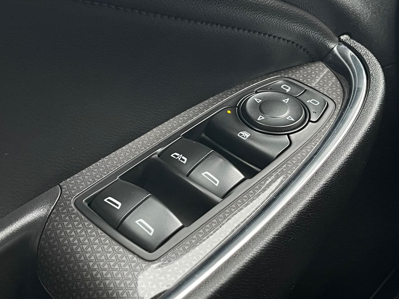 Chevrolet Malibu 2016 — Миниатюра 13