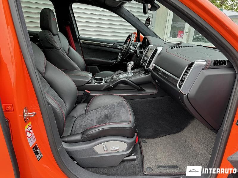 Porsche Cayenne GTS 2016 — Миниатюра 6