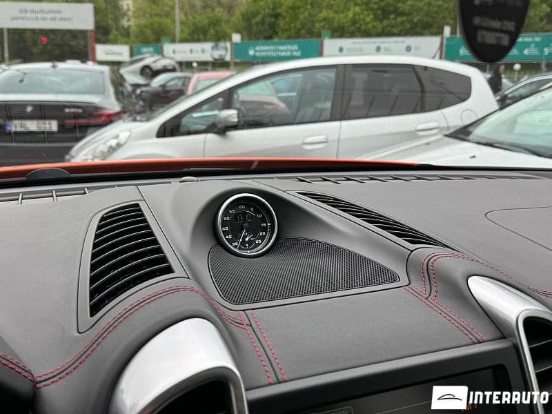 Porsche Cayenne GTS 2016 — Миниатюра 10