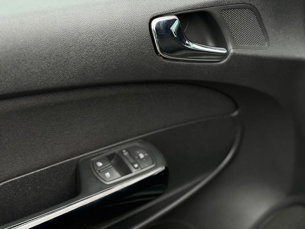 Opel Corsa 2014 — Миниатюра 5