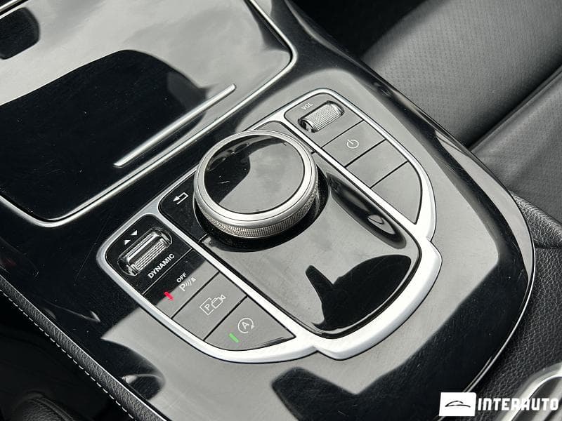 Mercedes E 220 2018 — Миниатюра 14