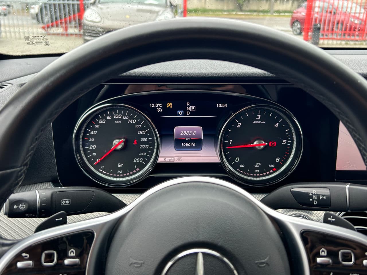 Mercedes E 220 2018 — Миниатюра 12
