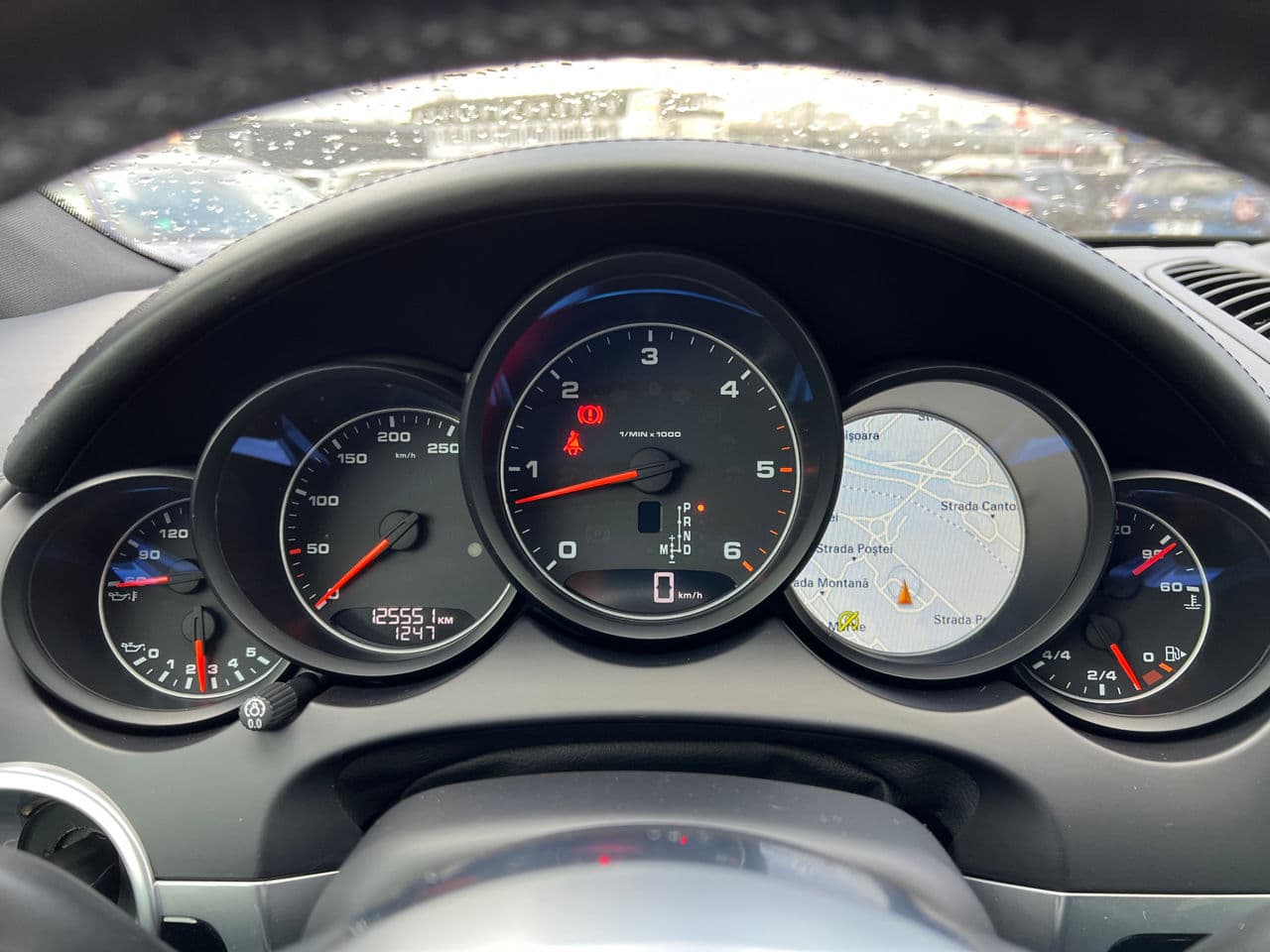 Porsche Cayenne 2016 — Миниатюра 7