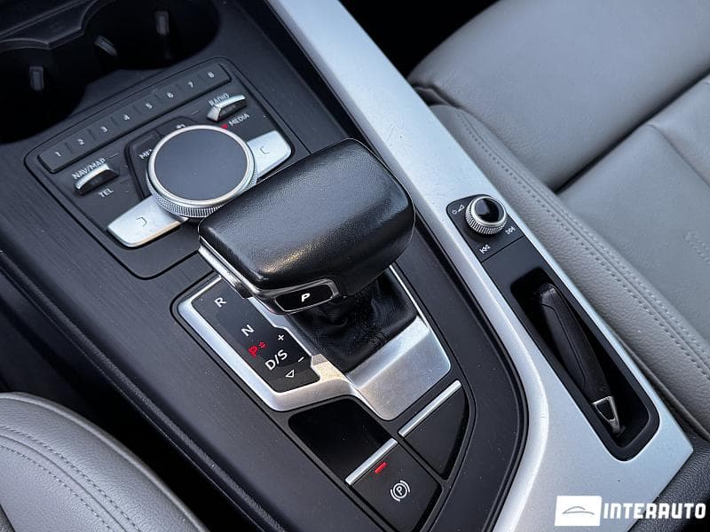 Audi A4 Allroad 2018 — Миниатюра 12