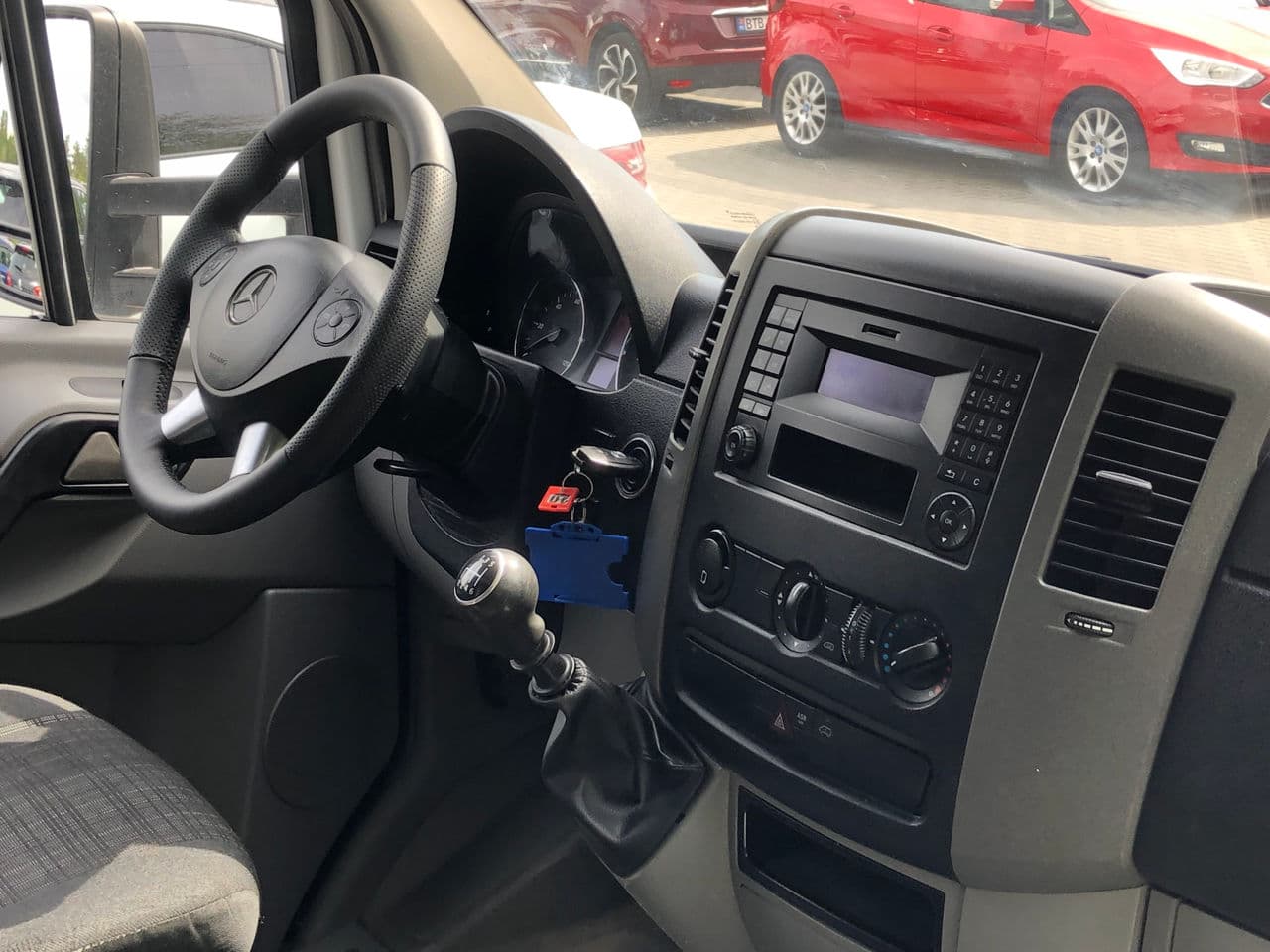 Mercedes Sprinter 2016 — Миниатюра 7