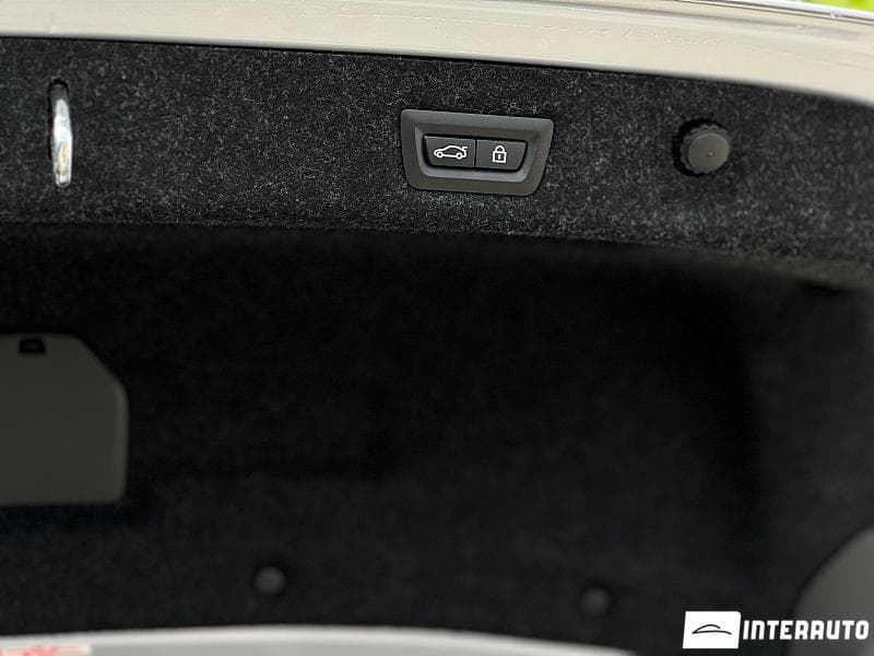 BMW 530e 2018 — Миниатюра 20