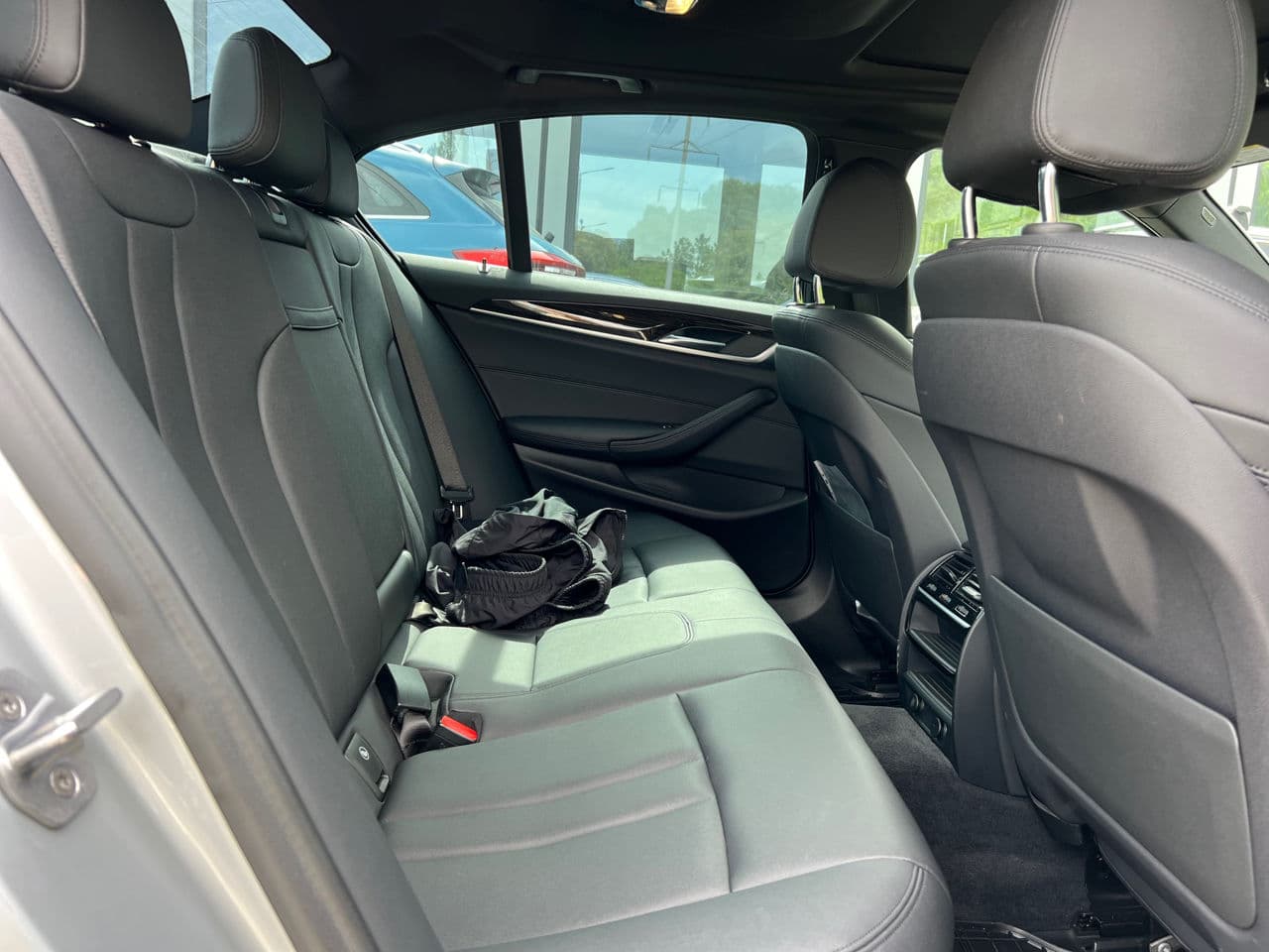 BMW 530e 2018 — Миниатюра 18