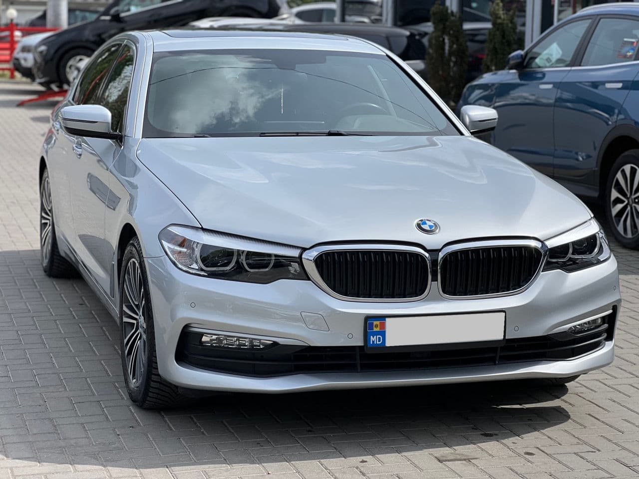 BMW 530e 2018 — Миниатюра 3