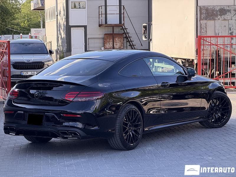 Mercedes C 43 AMG 2018 — Миниатюра 4