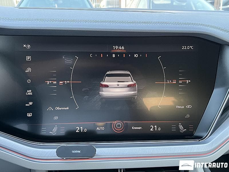 2019 Volkswagen Touareg — Miniatură 14