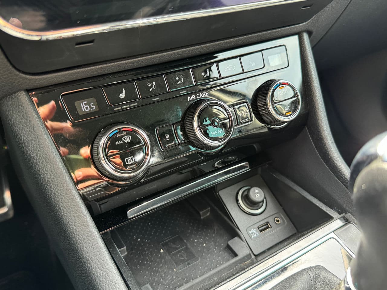 Skoda Superb 2017 — Миниатюра 9