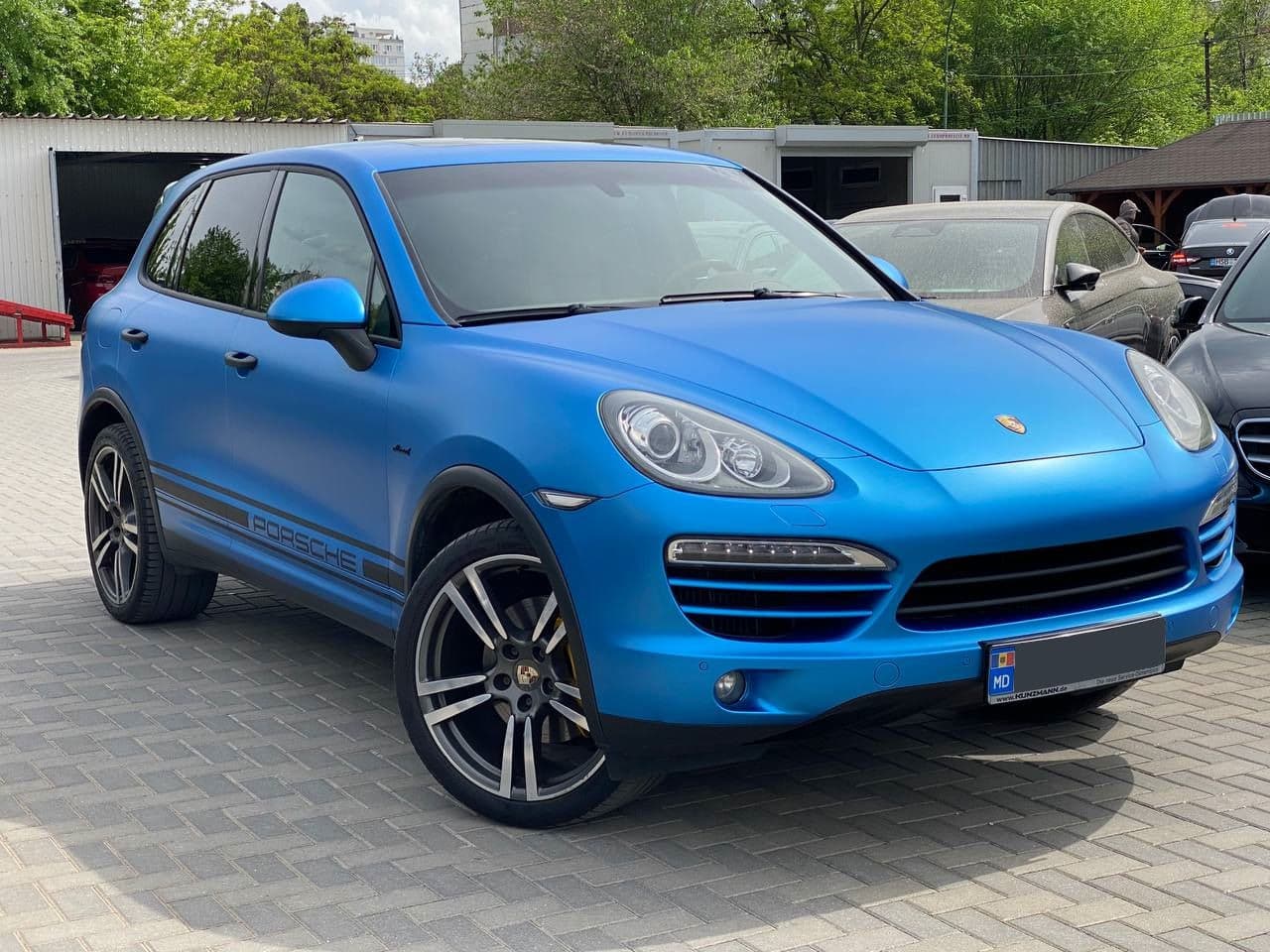Porsche Cayenne 2012 — Миниатюра 3