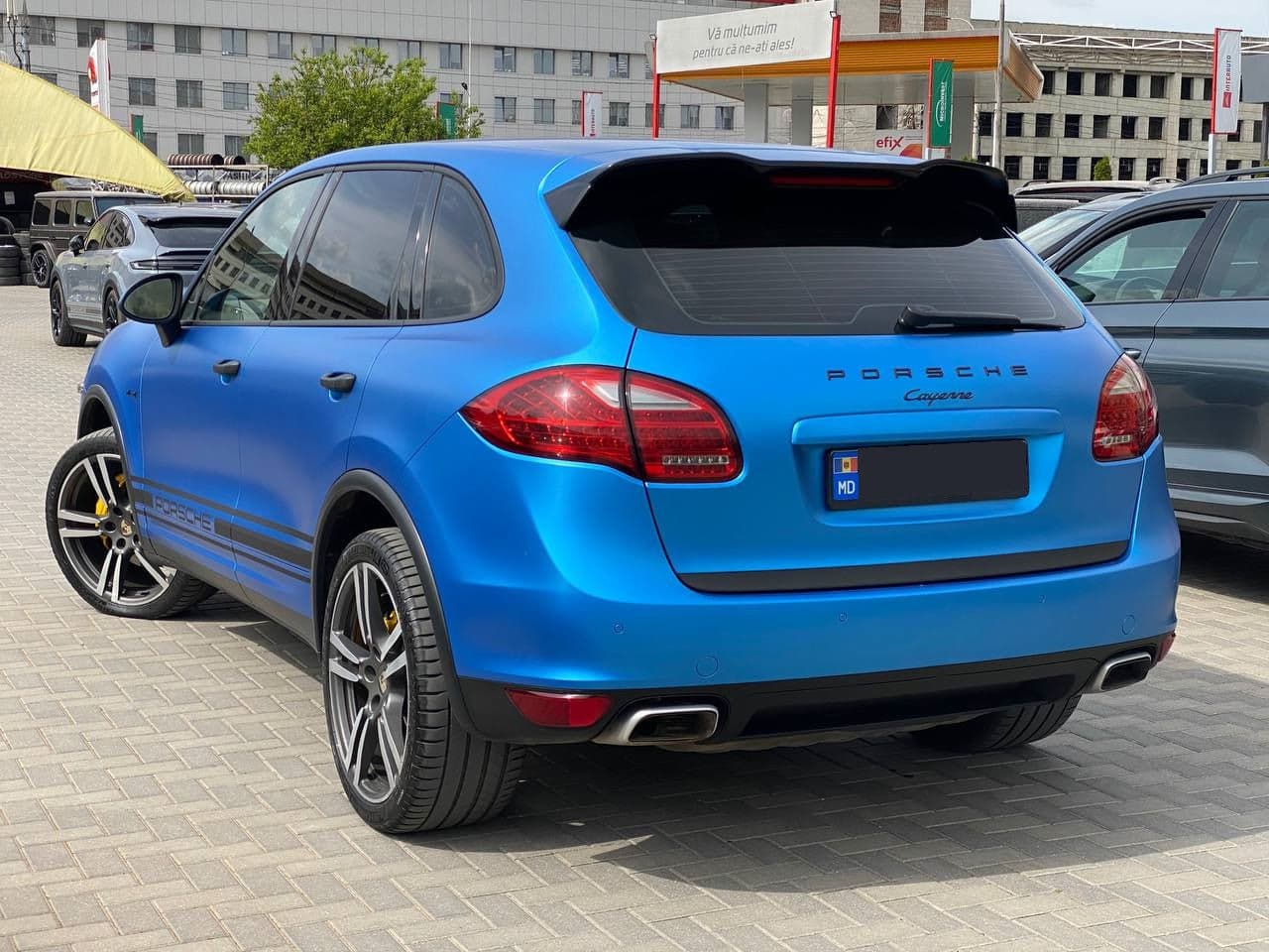 Porsche Cayenne 2012 — Миниатюра 2