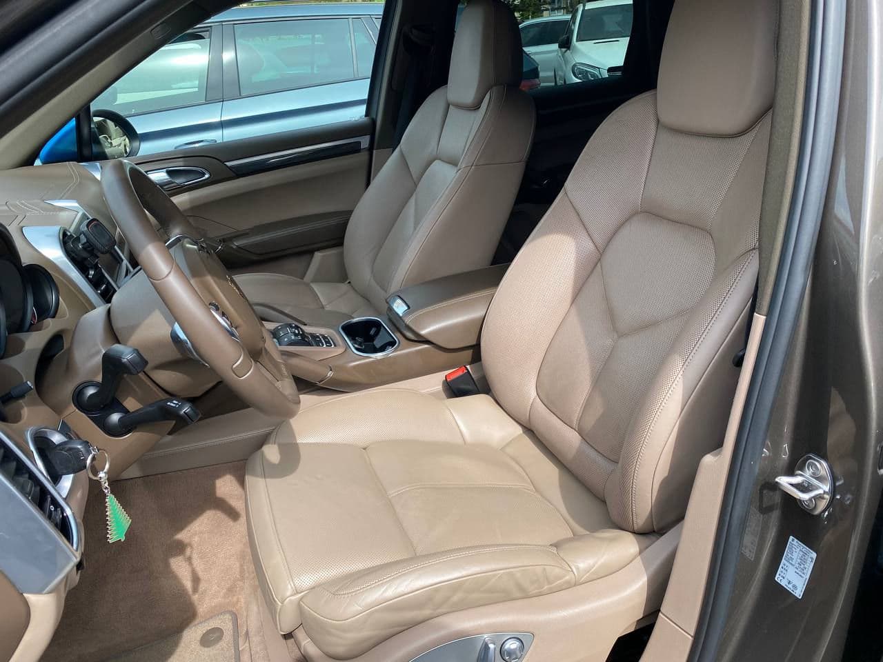 Porsche Cayenne 2012 — Миниатюра 6