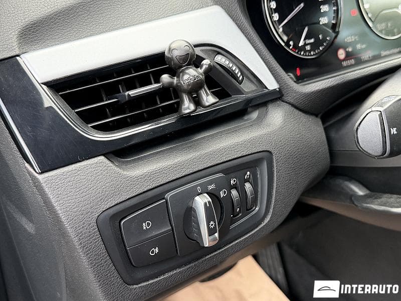 BMW X1 1.6D 2018 — Миниатюра 19