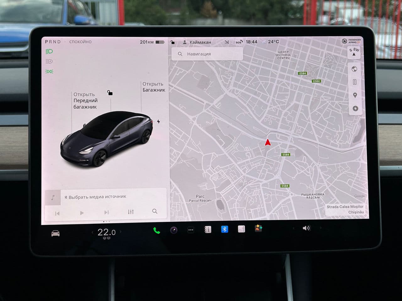 Tesla Model 3 2020 — Миниатюра 11