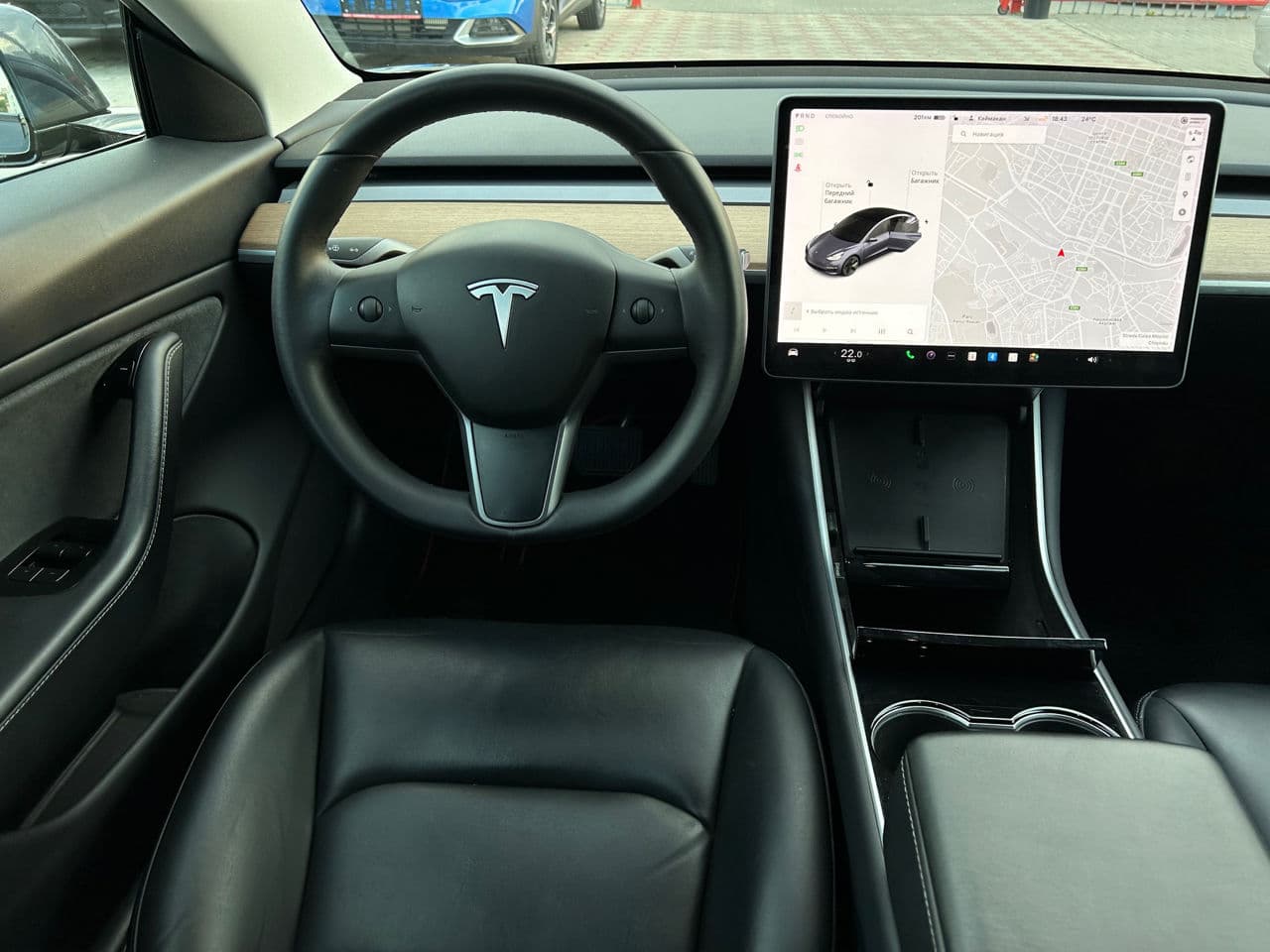 Tesla Model 3 2020 — Миниатюра 7