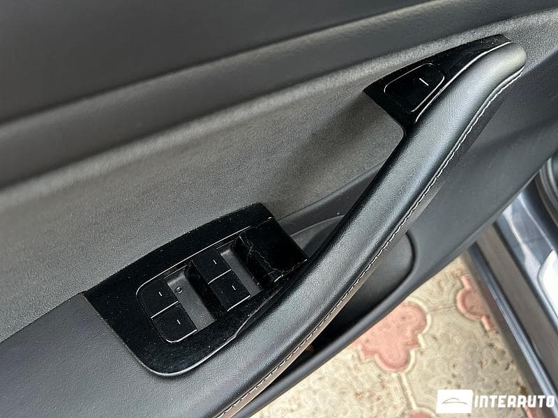 Tesla Model 3 2020 — Миниатюра 6